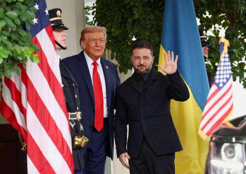 Zelenskiy dons more formal attire for high-stakes meeting with Trump