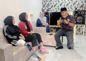 ‘Kaki’ baharu mudahkan pergerakan dua beradik