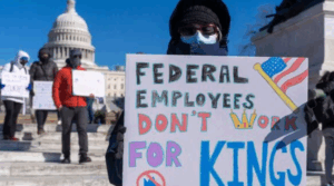 100,000 penjawat awam AS sedia letak jawatan besar-besaran