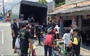 16 youths nabbed, 'basikal lajak' seized in JB op