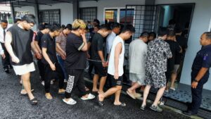 36 warga China didakwa tipu rakyat senegara