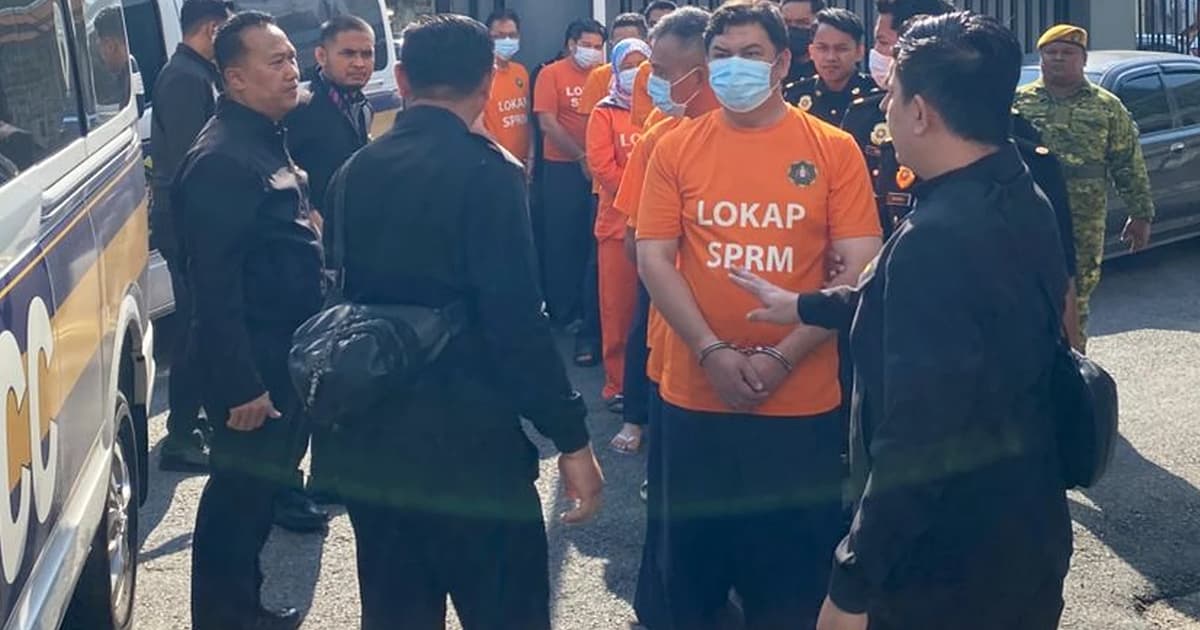 7 more enforcement officers nabbed over ‘counter setting’ at ferry terminals