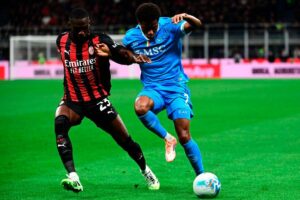 AC Milan beat Napoli 2-1 to go top of Serie A with Pulisic starring