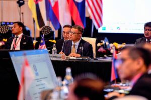 ASEAN ministers agree three declarations for 47th ASEAN Summit