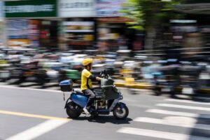 Alibaba, Meituan take China commerce war into local services