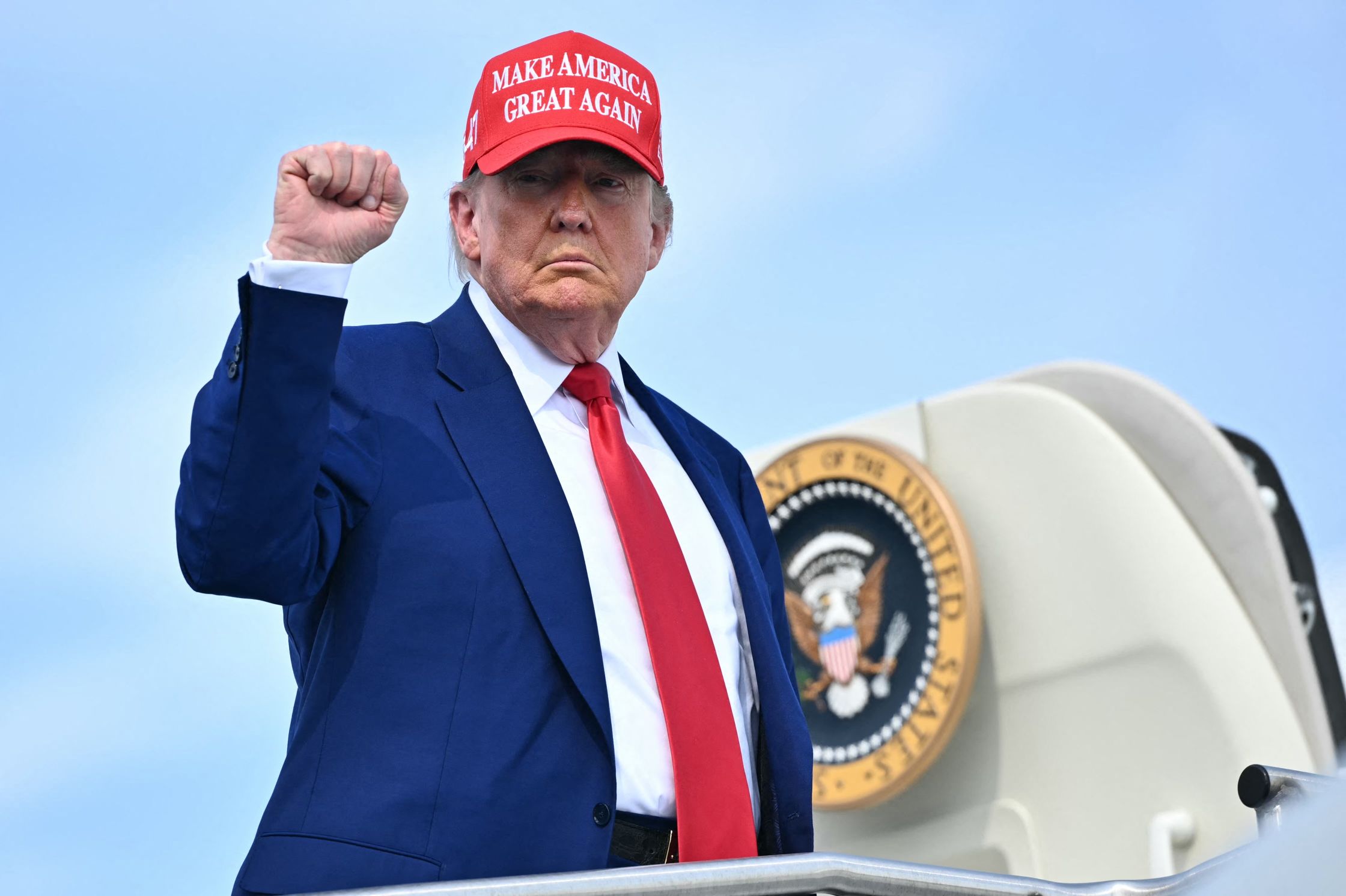 Ambil semula pendatang atau Venezuela hadapi akibat yang dahsyat – Trump