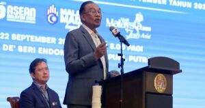 Anwar: Malaysia only country to cut fuel prices during uncertain economic times
