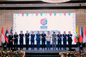 Anwar gesa ASEAN pertahan keamanan enam dekad