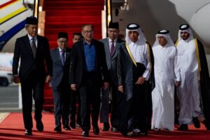 Anwar to deliver national statement at Arab-Islamic extraordinary summit