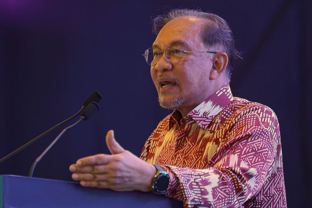 Asean should take lead in building resilience amid challenging global landscape, says Anwar