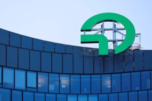 Austrian energy executive fired over alleged Russian spying links - magazine report says