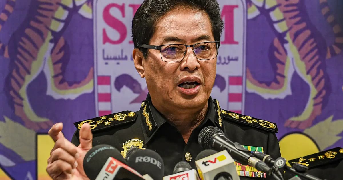 Azam to suggest AGC put prosecutor on leave pending probe