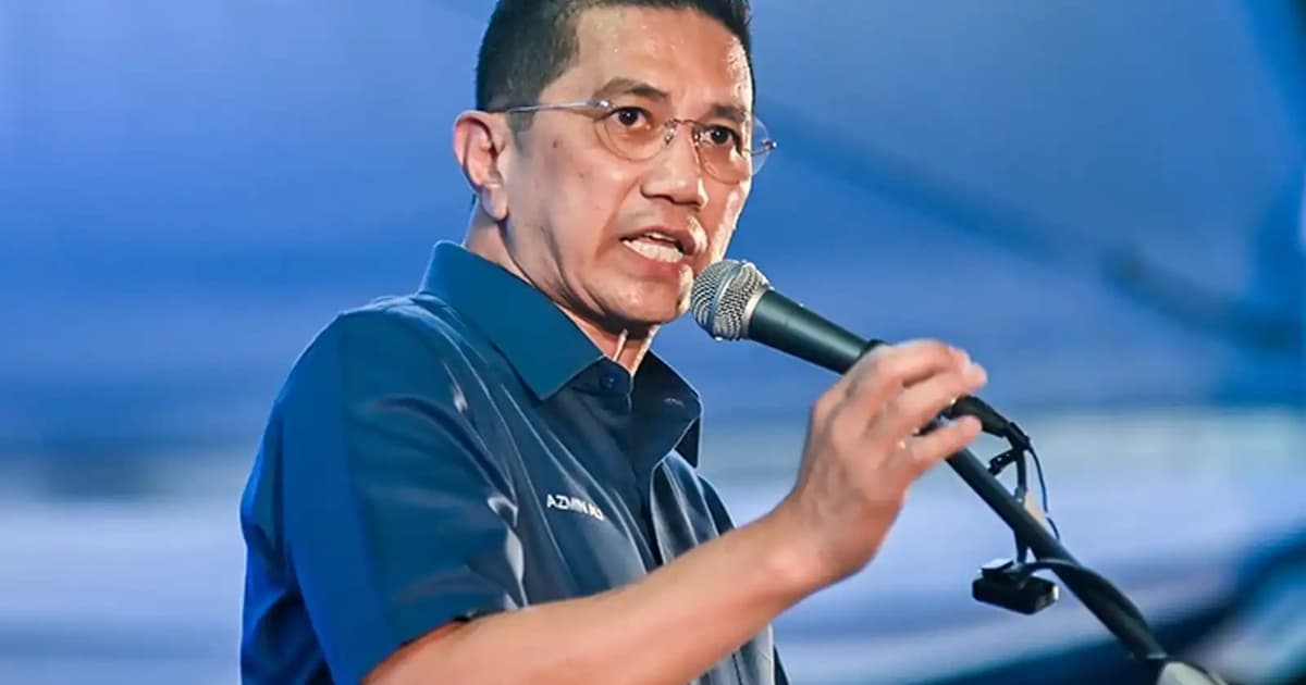 Azmin confirms informal talks between PN and MCA, MIC