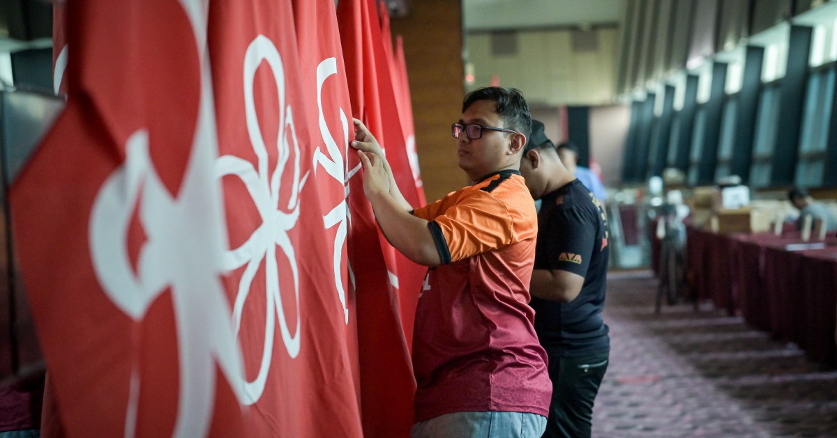 Bersatu reminds Pas who 'footed the bill' during GE15