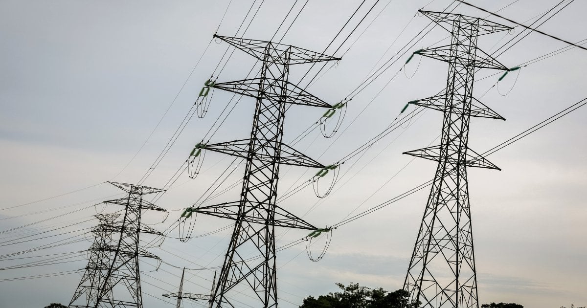 Blackout in several Sabah districts after 275kV line failure