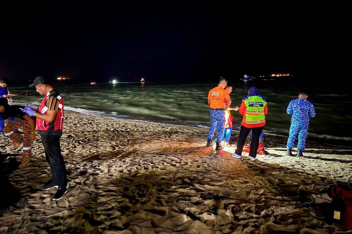 Boy drowns while swimming with friends at Pantai Puteri in Melaka
