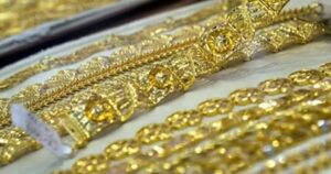 Bribes used to open goldsmith shop, immigration couple under probe