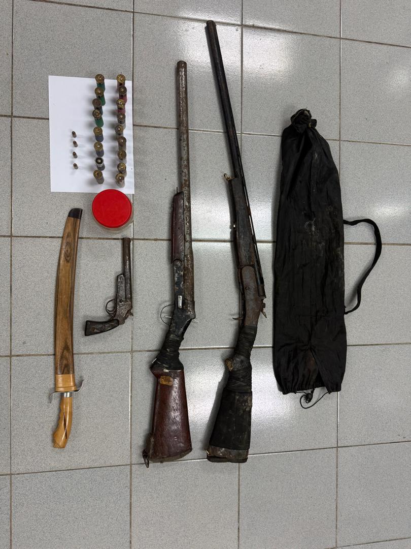 Buruh ladang ditahan simpan senapang patah, pistol buatan sendiri