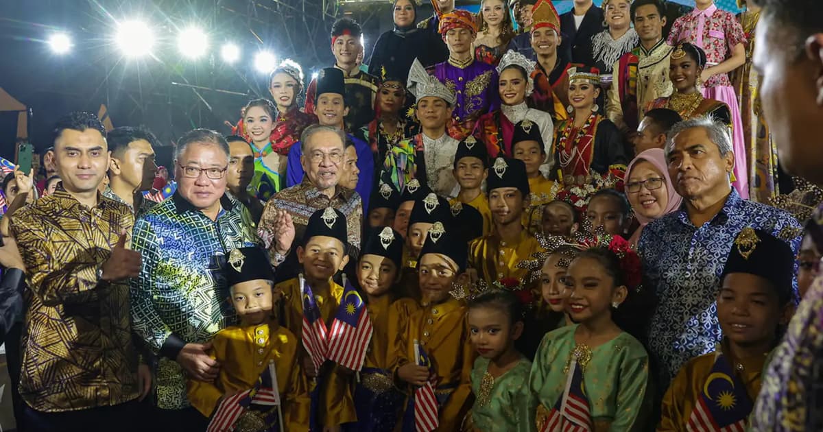 Cherish our diversity, don’t fear it, says Anwar