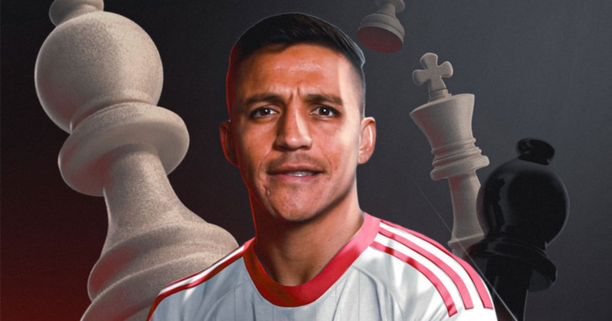 Chile great Sanchez joins Sevilla from Udinese