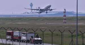 Chinese tourists arrested over bomb hoax on Tawau-KK flight
