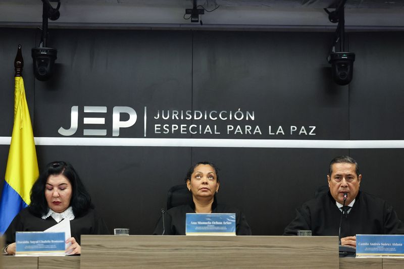 Colombia court sentences 12 ex-soldiers to reparations work for executions