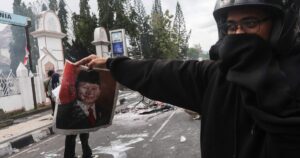 Deadly Indonesia protests force U-turn on lawmakers' perks