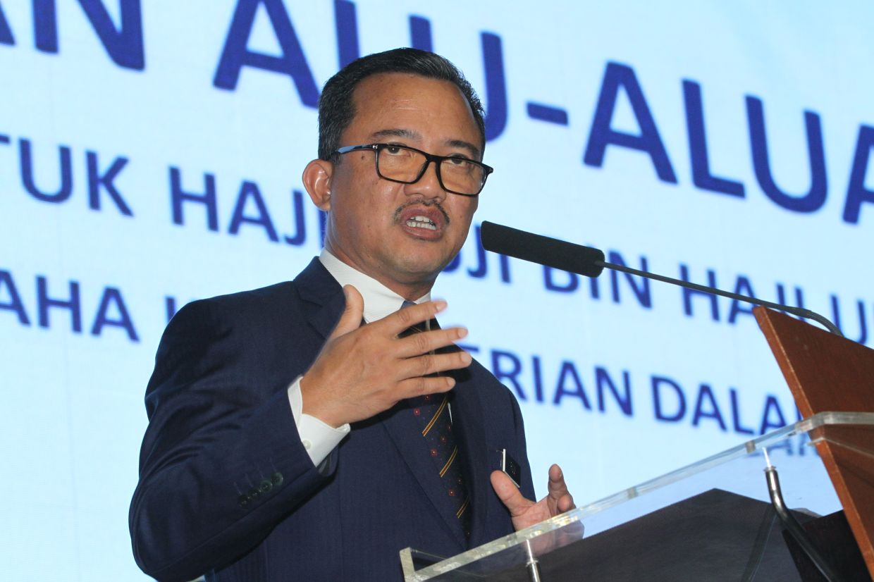 Ex-education ministry sec-gen Ruji Ubi joins PKR