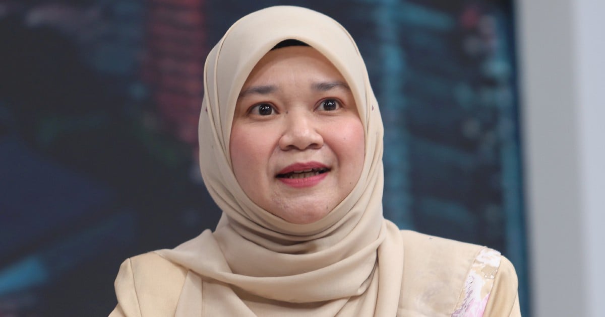 Fadhlina: No plan to scrap matriculation