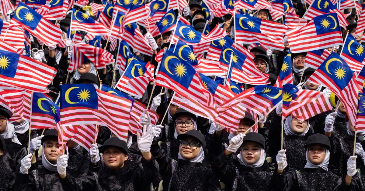 Fahmi: Fly the Jalur Gemilang all year