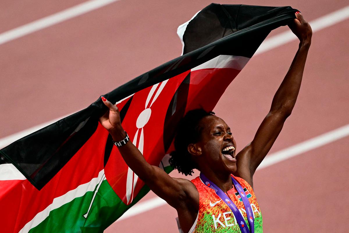 Faith Kipyegon wins fourth world 1,500m title in dominant Tokyo display