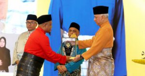 Faith journey earns Orang Asli preacher Tokoh Pendakwah award