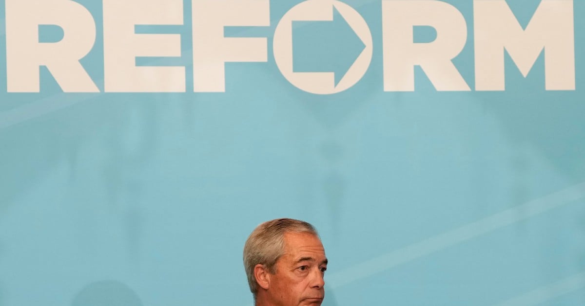 Farage's Reform pledges tougher UK residency rules