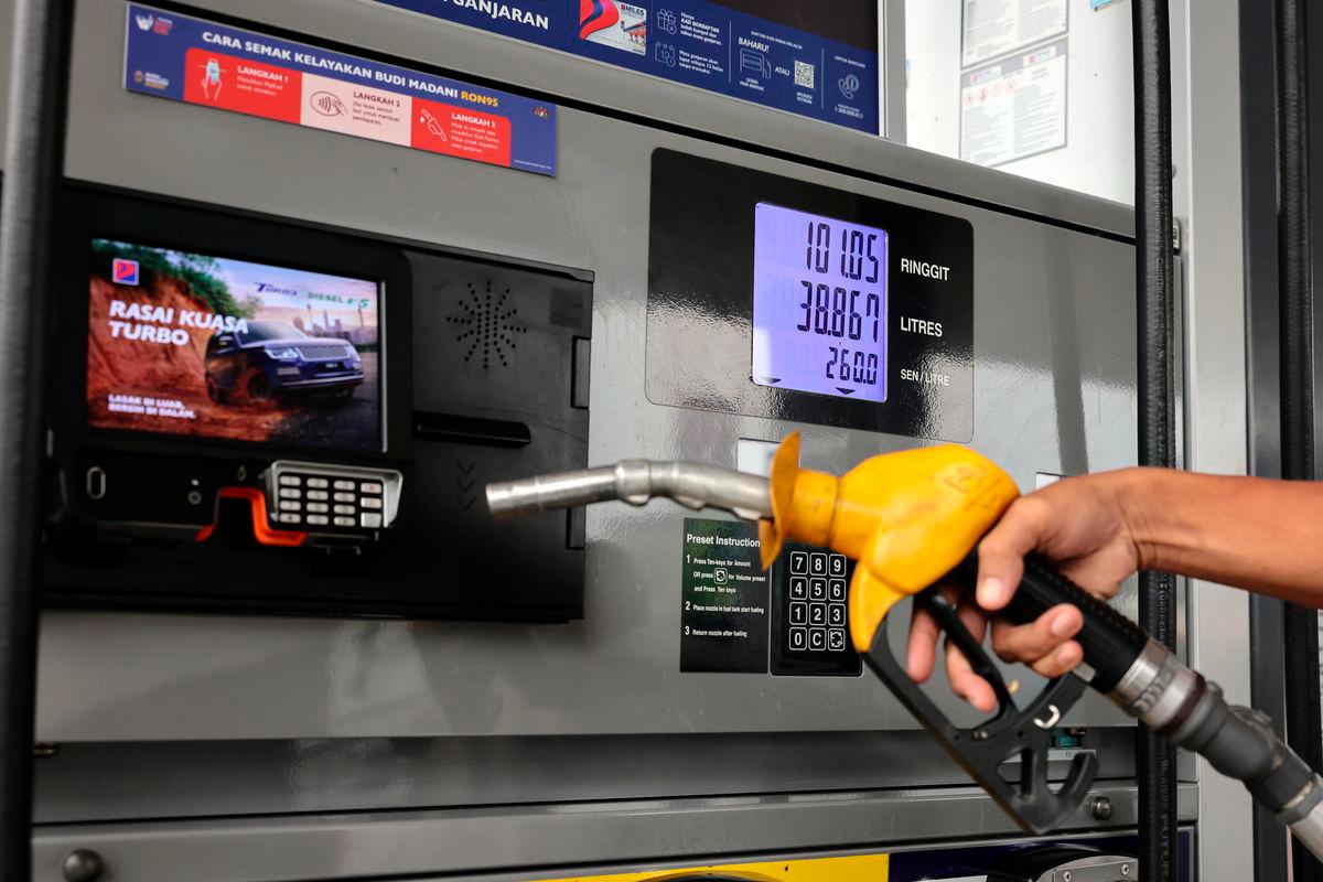 Federal ministry team in Sarawak finds more RON95 subsidy problems