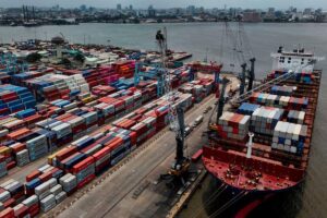 Fitch raises 2025 global growth forecast to 2.4% amid US slowdown signs