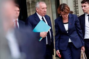 French PM ousted in confidence vote, Macron seeks new government