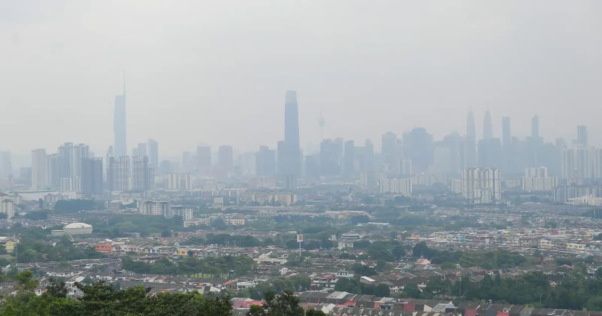 From data to foresight: An AI solution for environmental resilience in a smart city