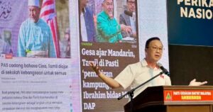 Gerakan must avoid ‘third force’ trap, says Lau