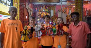 Glove puppetry brings stories to life for the departed