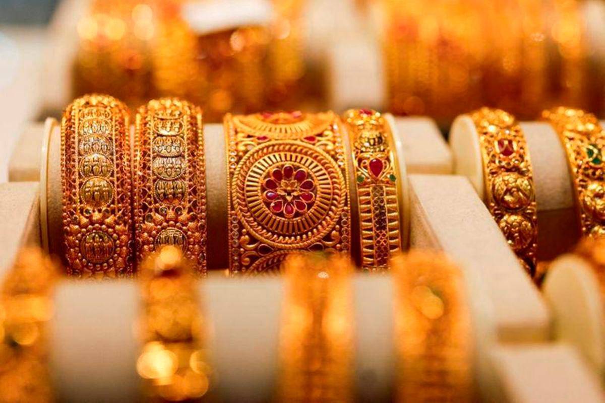 Gold futures to trade cautiously after US Fed interest rate cut