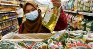 Govt to test QR code system for subsidised cooking oil