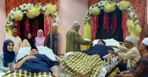 Groom recites wedding vows from hospital bed after road accident