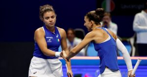Hard-working Paolini prolongs Italy's BJK Cup title defence
