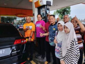 Harga minyak RON95 kini RM1.99 seliter