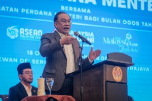 Harga subsidi Petrol RON95 RM1.99 seliter mulai 30 September ini, guna lesen memandu