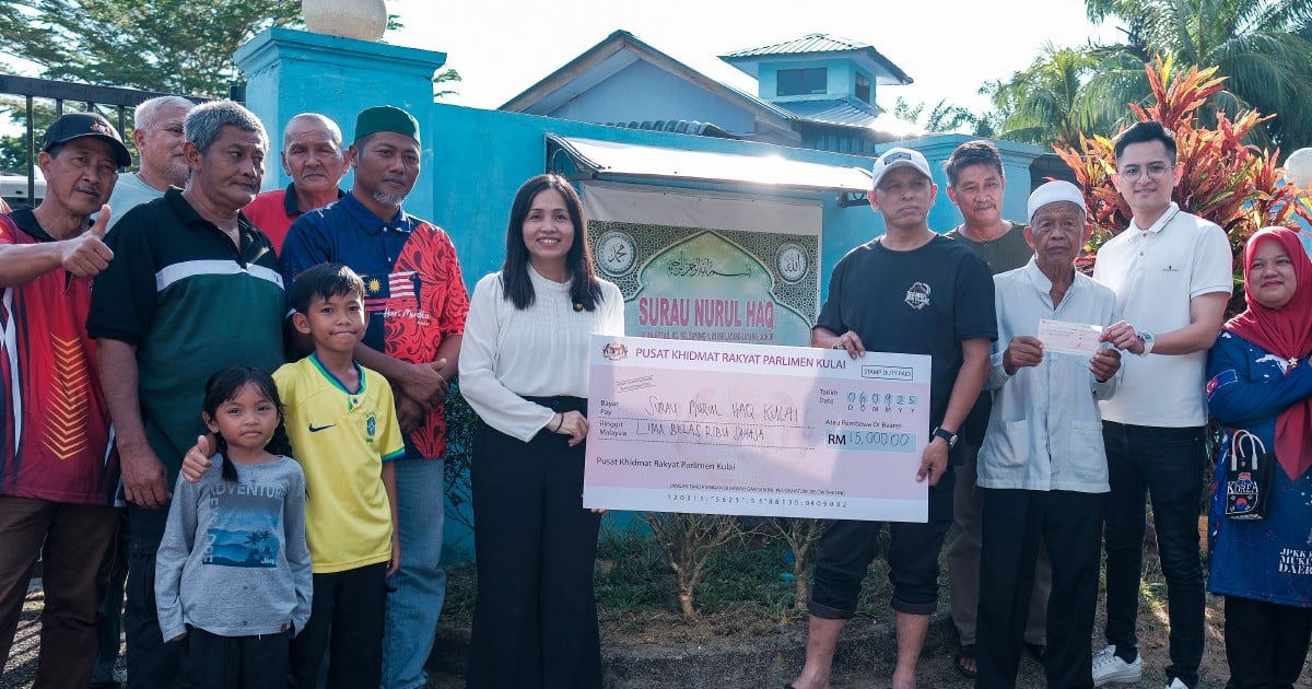 Hearse theft: Surau Nurul Haq receives RM15,000 contribution from Kulai MP