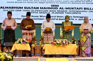 Hidupkan semula bacaan rawi, marhaban dan berzanji – Sultan Mizan