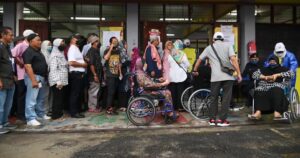 Hold 11 state polls, GE16 concurrently, says Loke