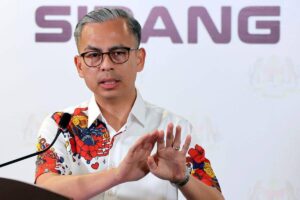 Home Ministry urged to review security for state rulers after Perak incident