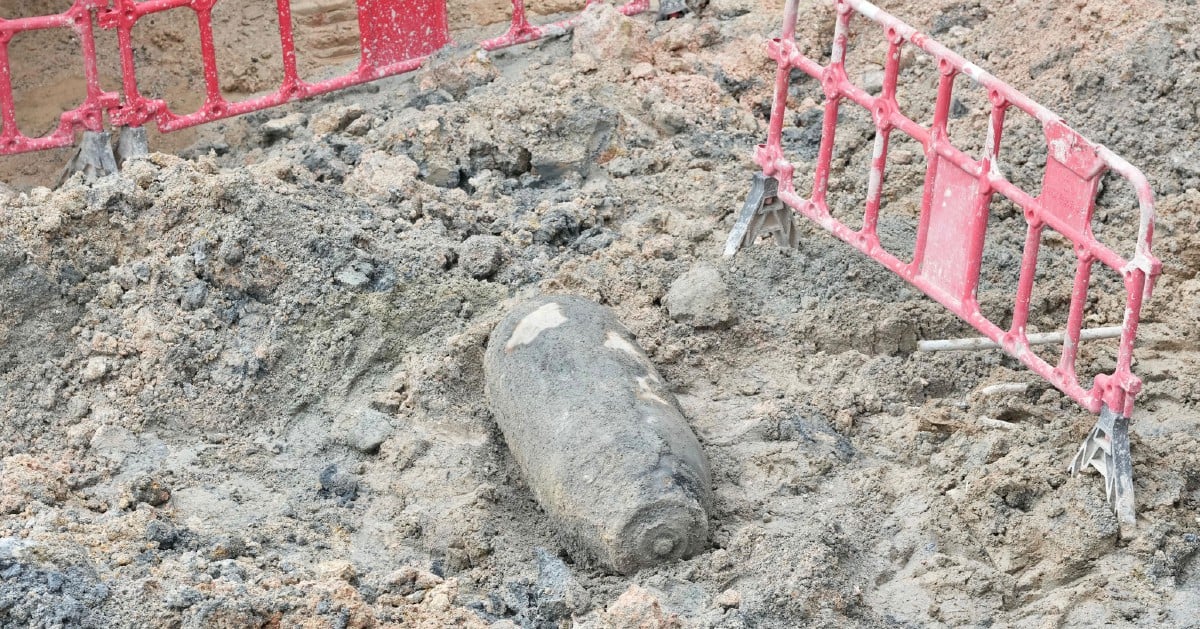 Hong Kong evacuates thousands after WWII-era bomb found
